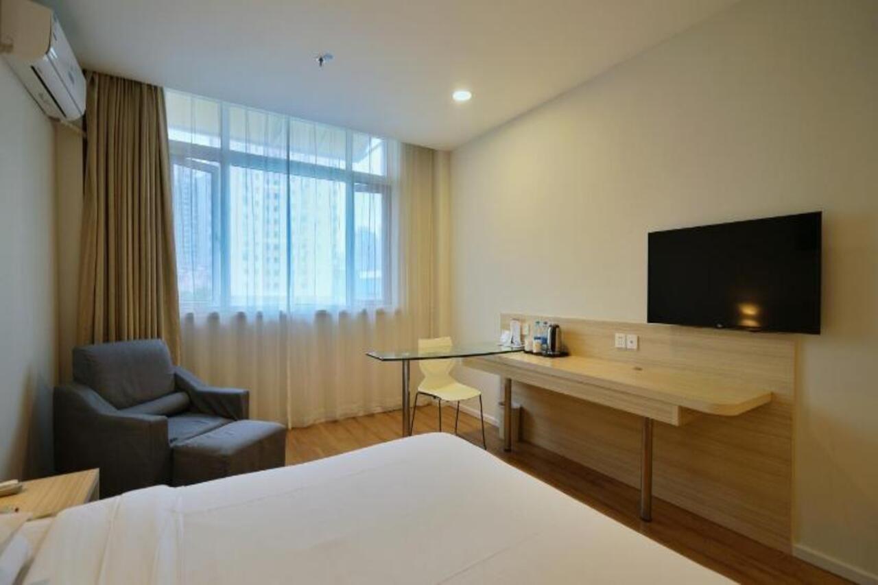 Hanting Hotel Shanghai Xujiahui Buitenkant foto